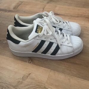 Adidas Superstar Sneakers